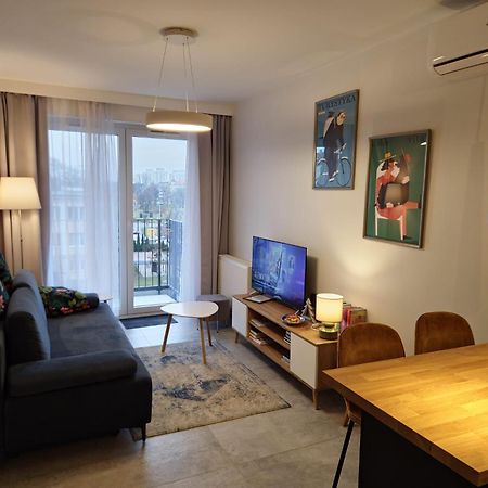 Harry'S Apartment/Centrum/Parking فروتسواف المظهر الخارجي الصورة